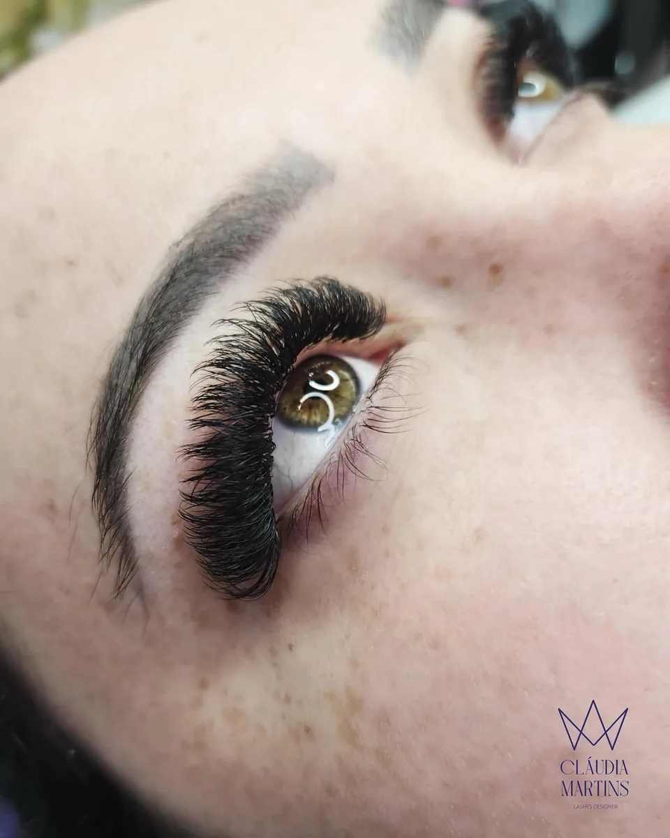 Glamour volume lashes